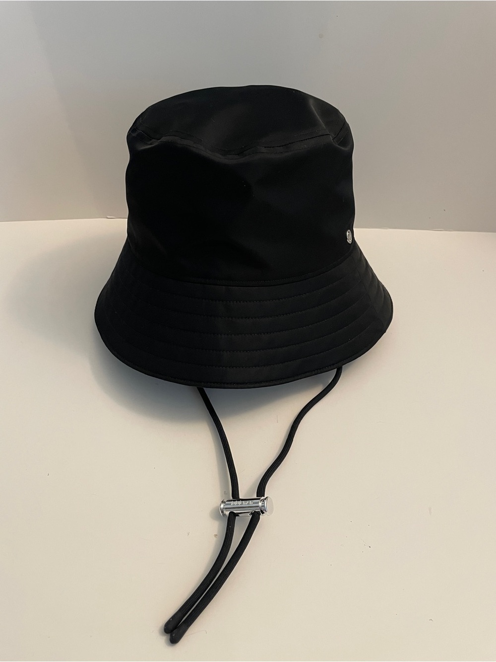 lululemon athletica Nylon Black Bucket Hat with Chin Cord